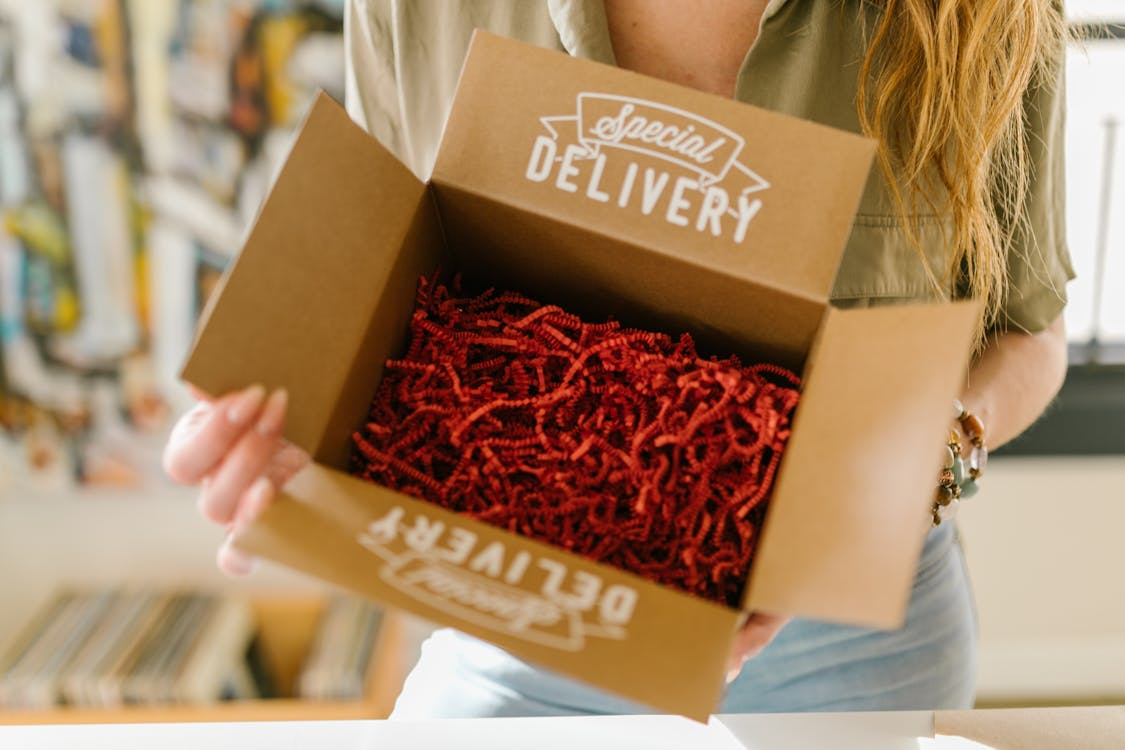 Ship In Own Container Amazon Ships in Product Packaging (SIPP) Program Explained: Costs ...